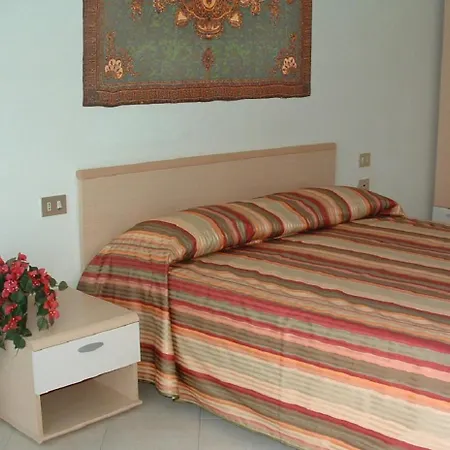 Tre Ponti Apartmanhotel Verbania